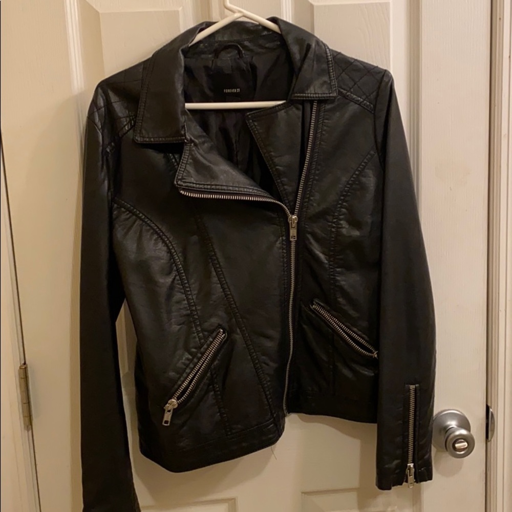 Forever 21 black leather jacket